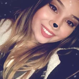 Meet your Posher, Odalis